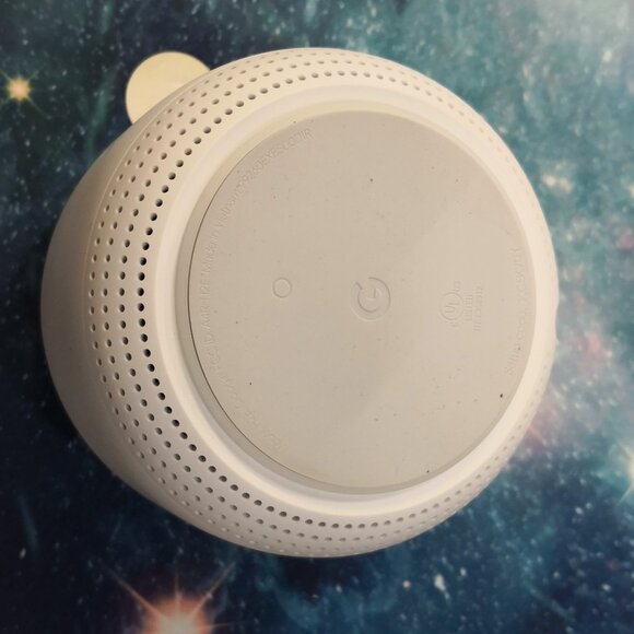 Google Nest WIFI AC1200 Addon Point Range Extender Model H2E White w Power adapt - Picture 3 of 6